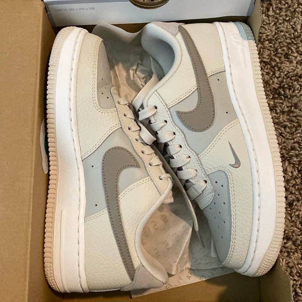 Nike Air Force 1 lo ‘07 LT orewood brown/moon fossil orewood brown clear